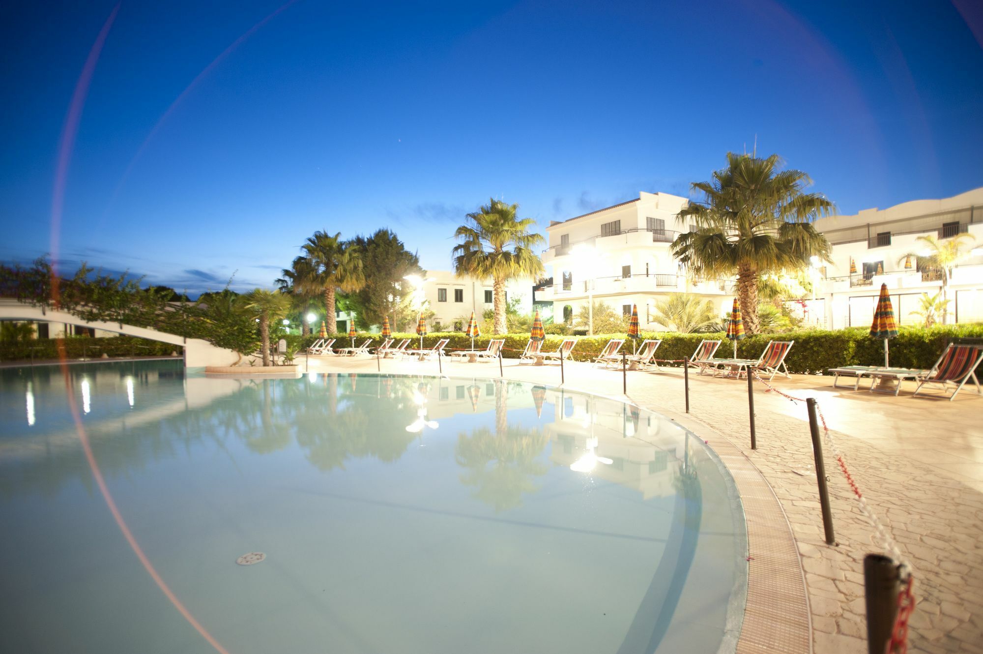 فيستَ Oasiclub Hotel - Appartamenti المظهر الخارجي الصورة