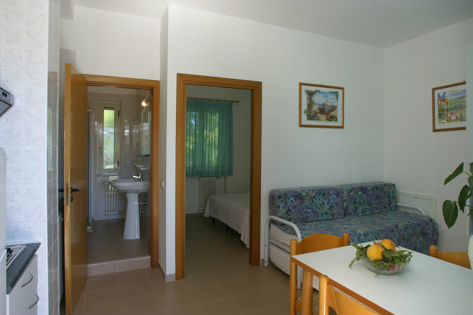 فيستَ Oasiclub Hotel - Appartamenti المظهر الخارجي الصورة