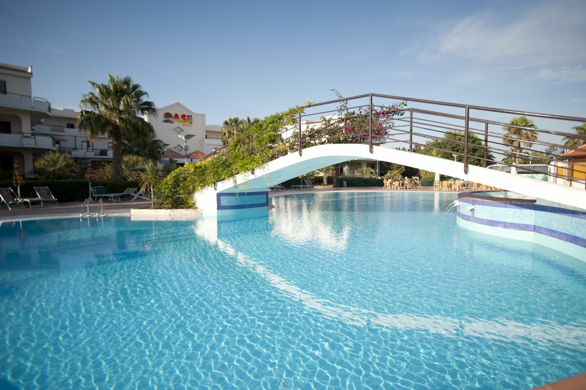 فيستَ Oasiclub Hotel - Appartamenti المظهر الخارجي الصورة
